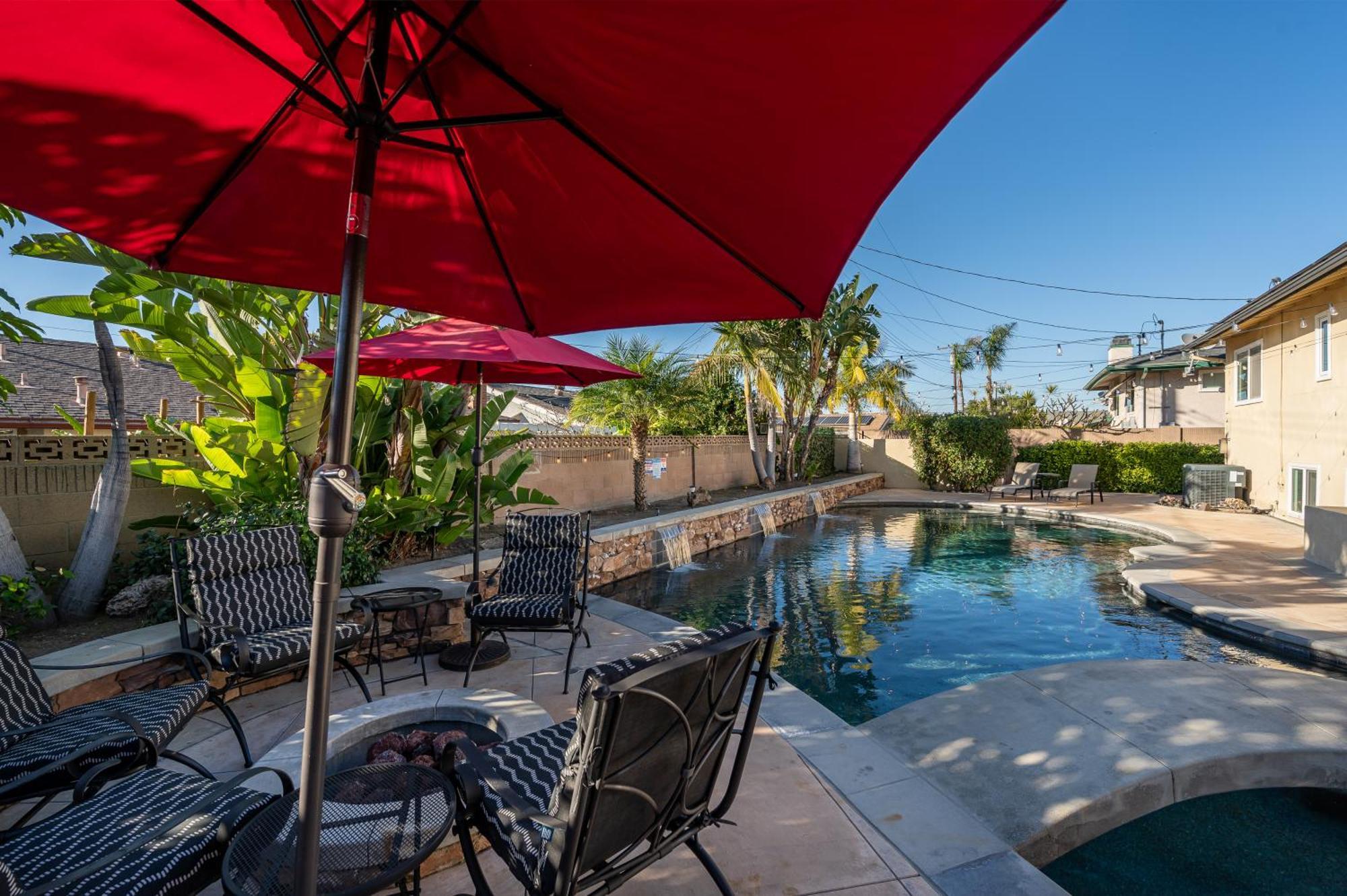 Amazing Modern Pool House Near Disneyland อนาไฮม์ ภายนอก รูปภาพ